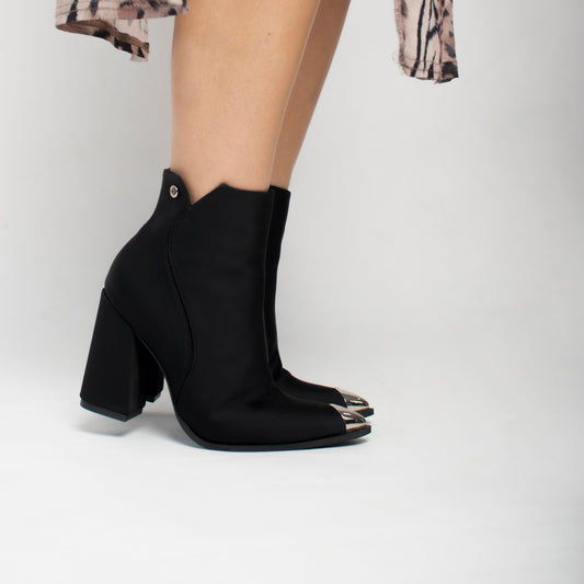 BOOTS 1061 SEDA