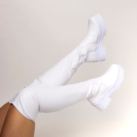 BOOTS 780