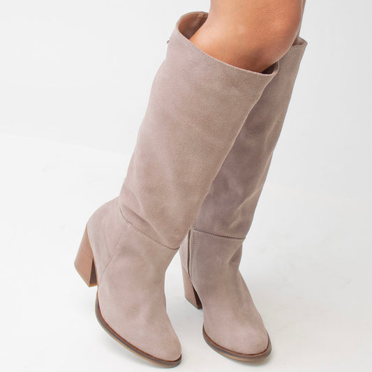 BOOTS 1232