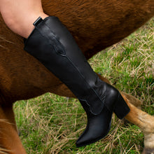 Cargar imagen en el visor de la galería, BOOTS 1226

