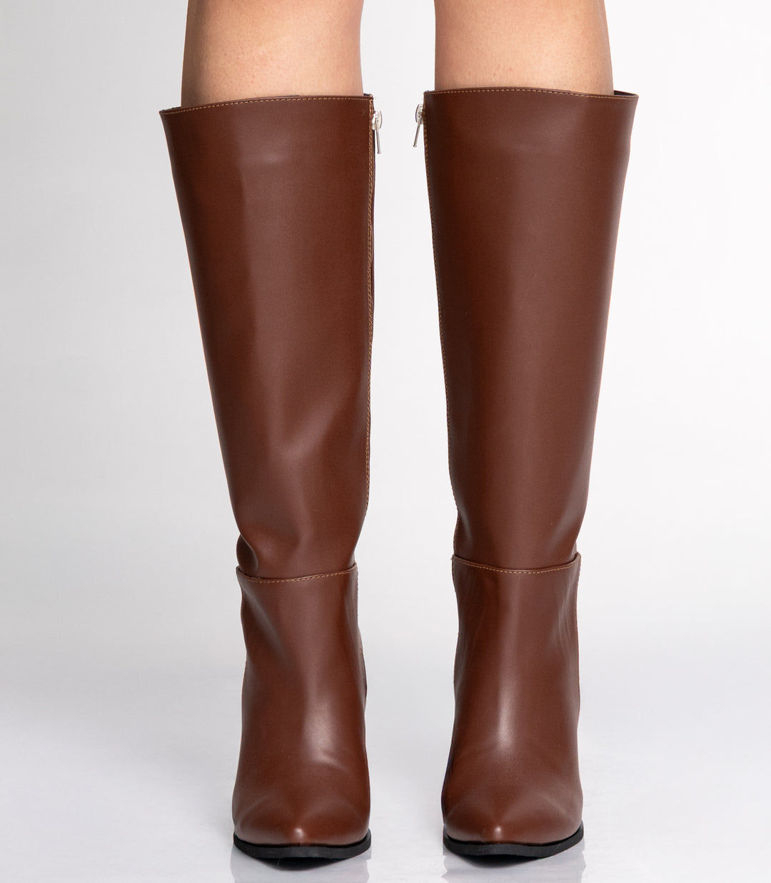 BOOTS 1201 (7 1/2)