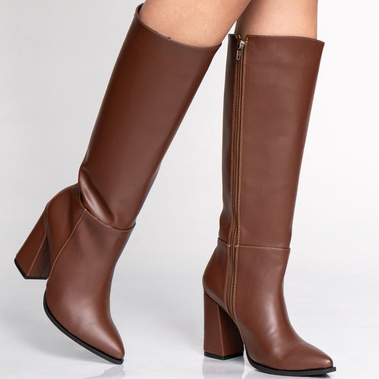 BOOTS 1201 (7 1/2)