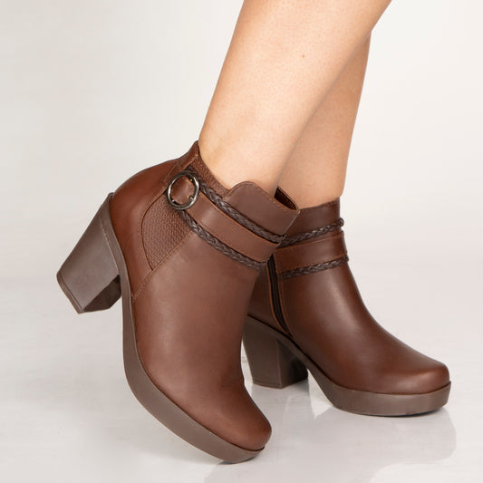 BOOTS 1816 (5 1/2)