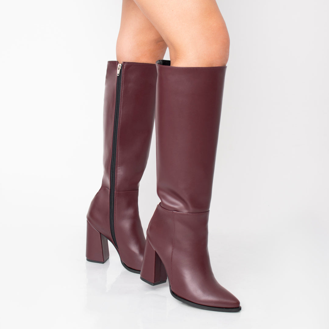 BOOTS 1201 (7 1/2)