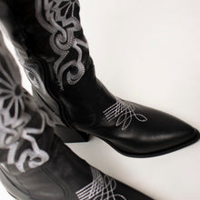 Cargar imagen en el visor de la galería, BOOTS 1222
