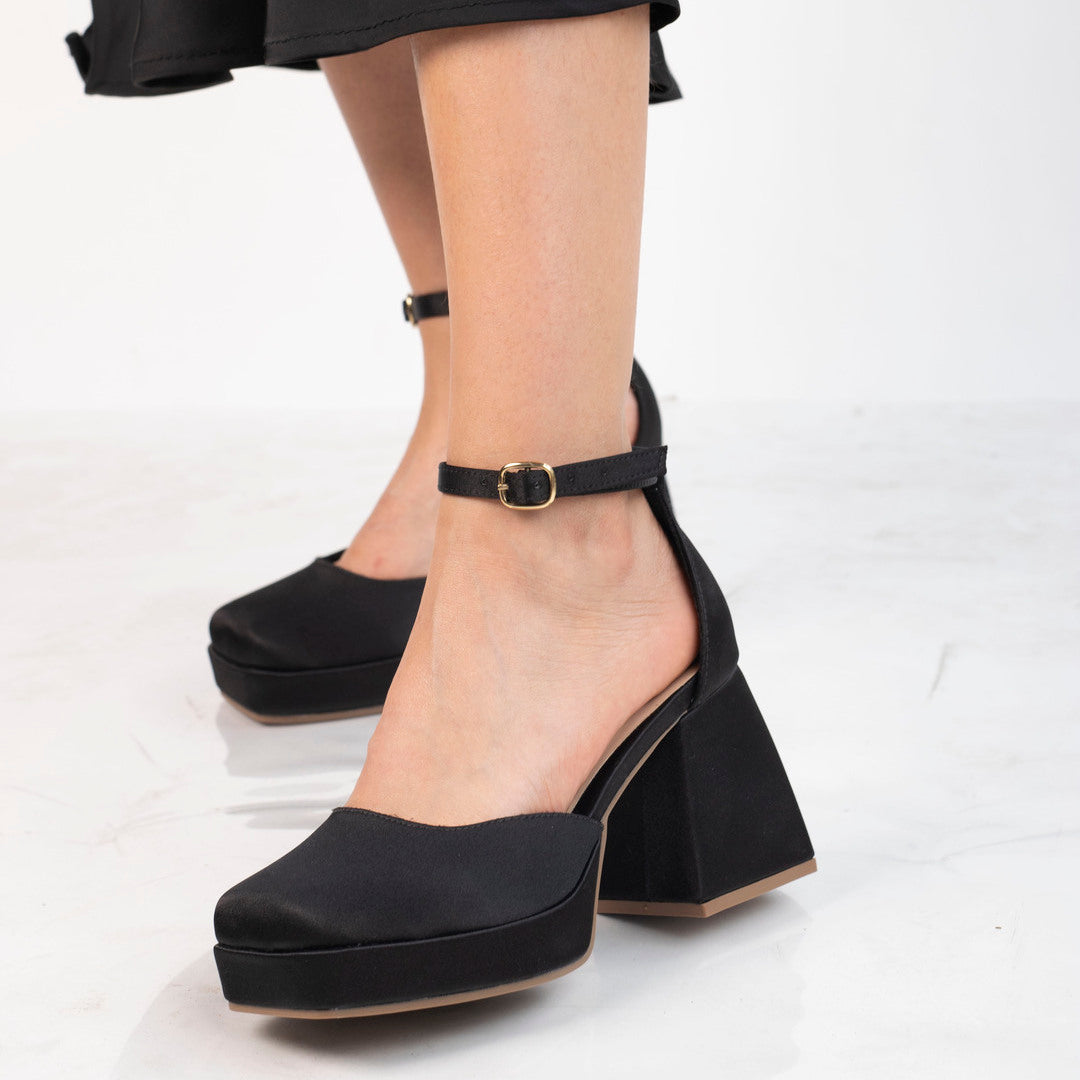 TACONES 7030