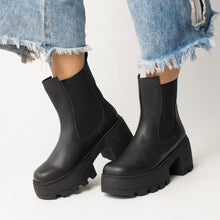 Cargar imagen en el visor de la galería, BOOTS LORENZA
