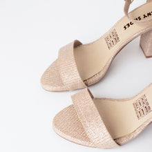 Cargar imagen en el visor de la galería, SANDALIAS 1027
