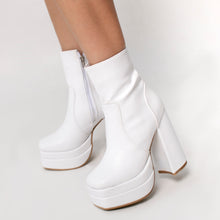 Cargar imagen en el visor de la galería, BOOTS BRADS
