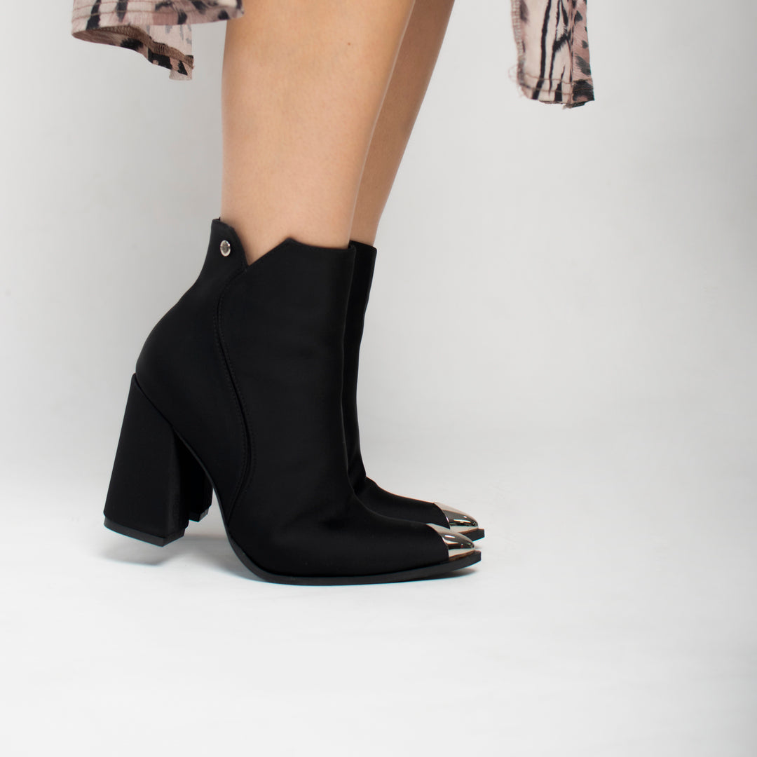 BOOTS 1061 SEDA