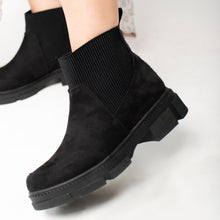 Cargar imagen en el visor de la galería, BOOTS 628
