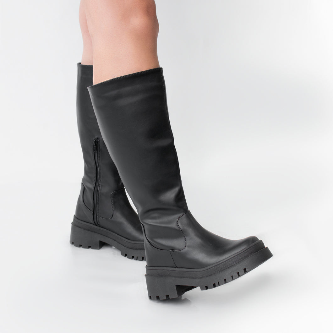 BOOTS 770