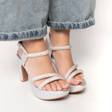 Cargar imagen en el visor de la galería, SANDALIAS 800
