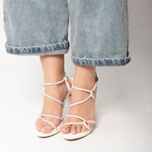 Cargar imagen en el visor de la galería, SANDALIAS 1132
