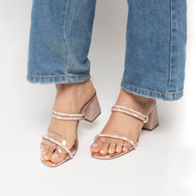 Cargar imagen en el visor de la galería, SANDALIAS PS394 BAJITA
