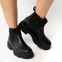 Cargar imagen en el visor de la galería, BOOTS 628
