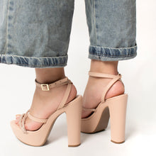 Cargar imagen en el visor de la galería, SANDALIAS ANIKA
