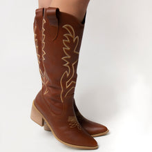 Cargar imagen en el visor de la galería, BOOTS 1222
