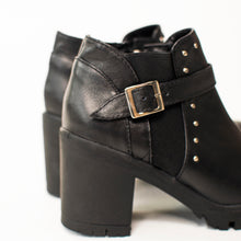 Cargar imagen en el visor de la galería, BOOTS 219
