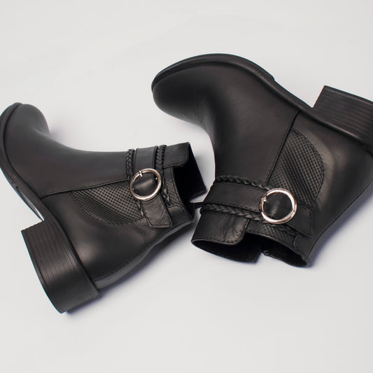BOOTS 1816 (3 1/2)