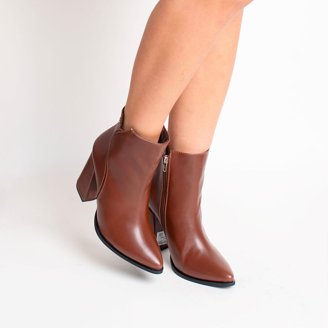 BOOTS 1151