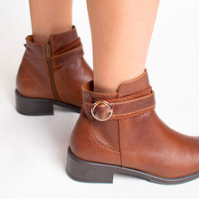 Cargar imagen en el visor de la galería, BOOTS 1816 (3 1/2)
