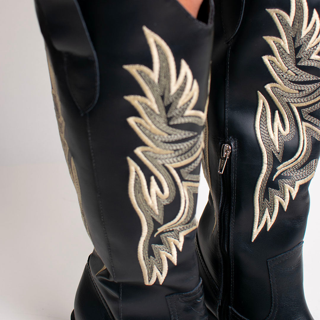 BOOTS 1222