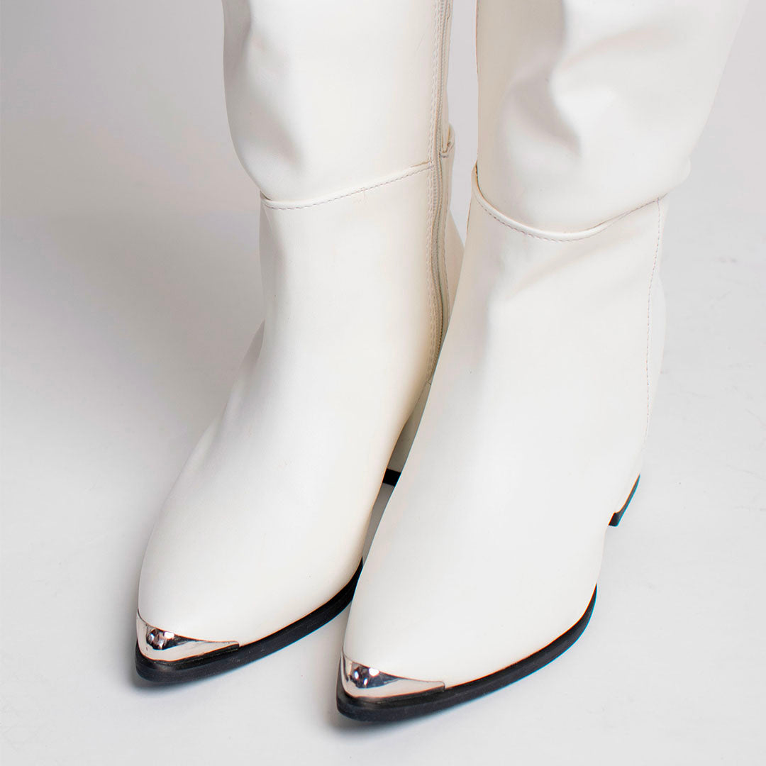 BOOTS 1227 PUNTERA