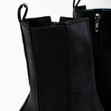 Cargar imagen en el visor de la galería, BOOTS 728
