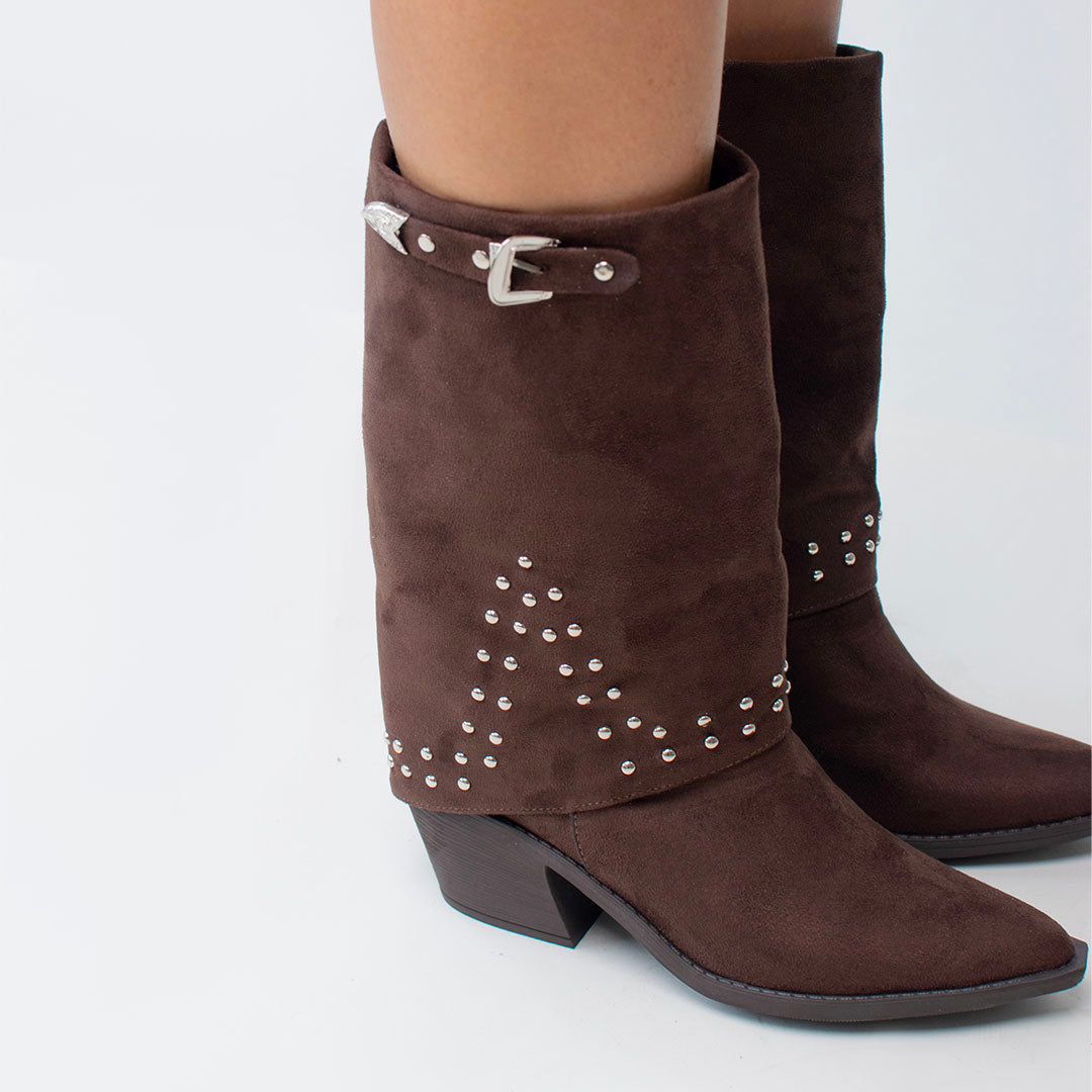 BOOTS 8122