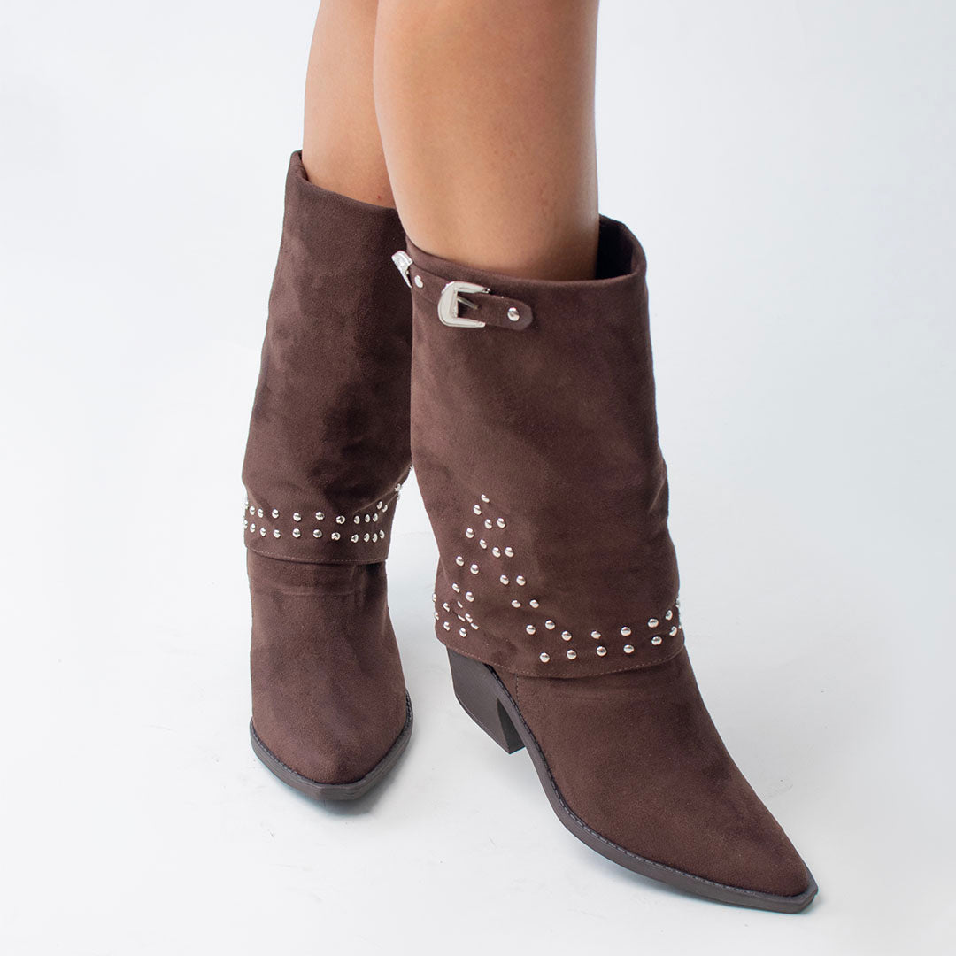BOOTS 8122