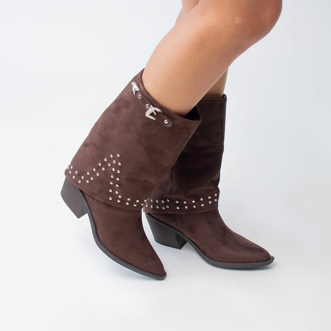 BOOTS 8122