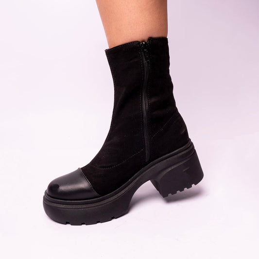 BOOTS 1046