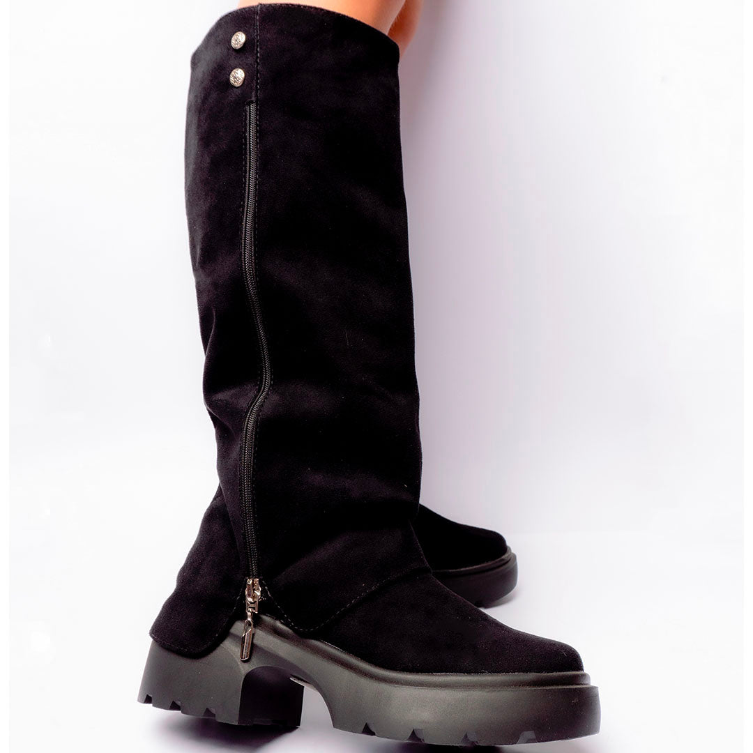 BOOTS 762