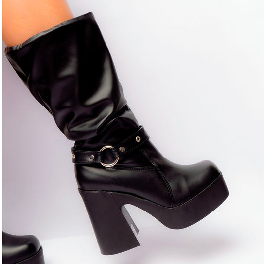 BOOTS 785