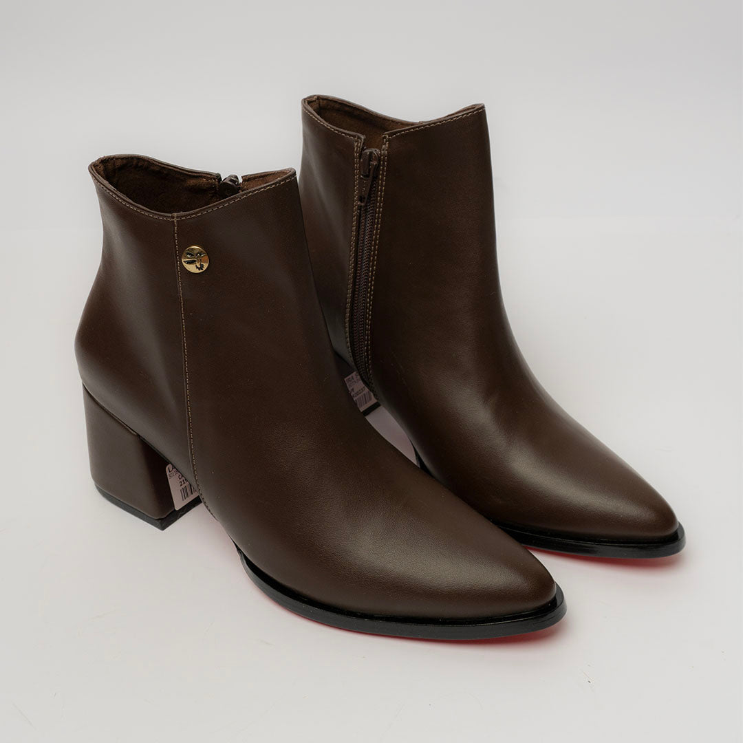 BOOTS 5011