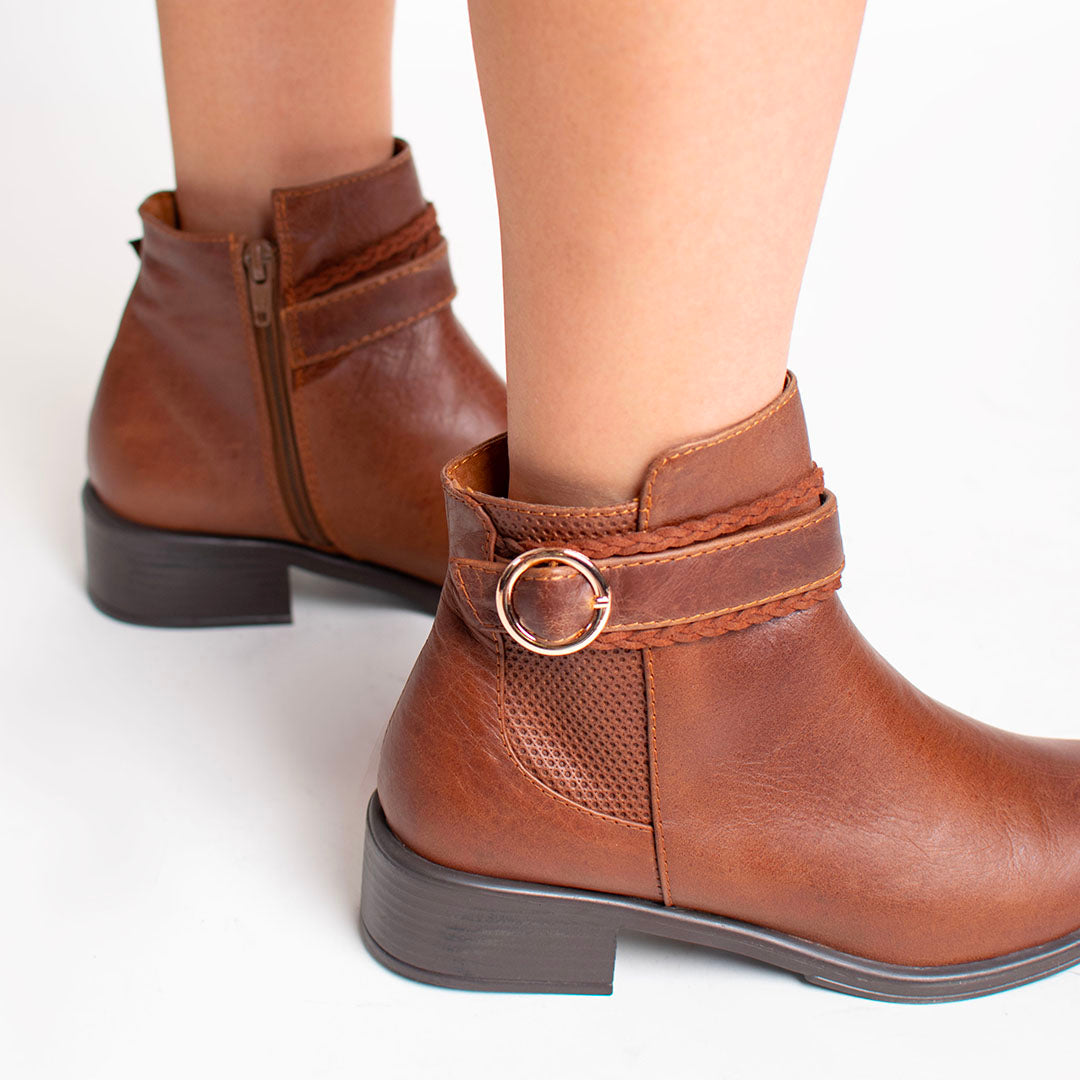 BOOTS 1816 (3 1/2)