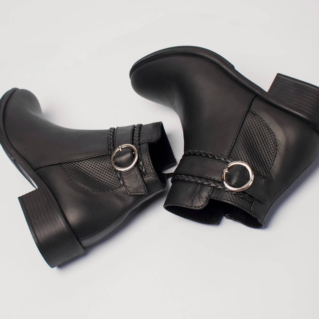 BOOTS 1816 (3 1/2)