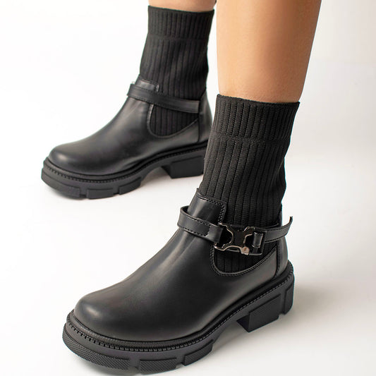 BOOTS 107