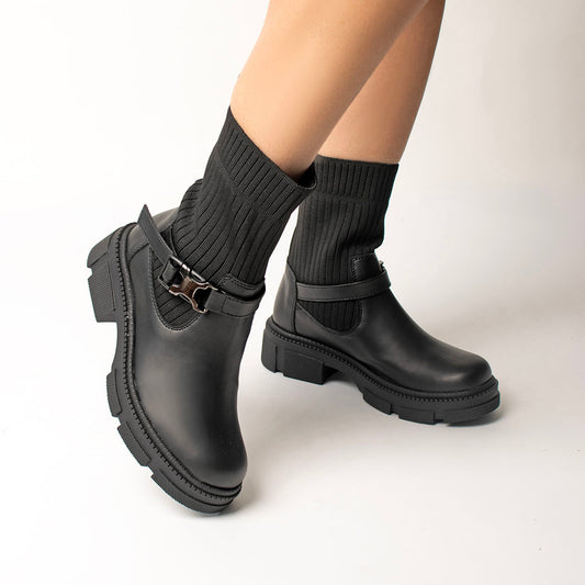BOOTS 107