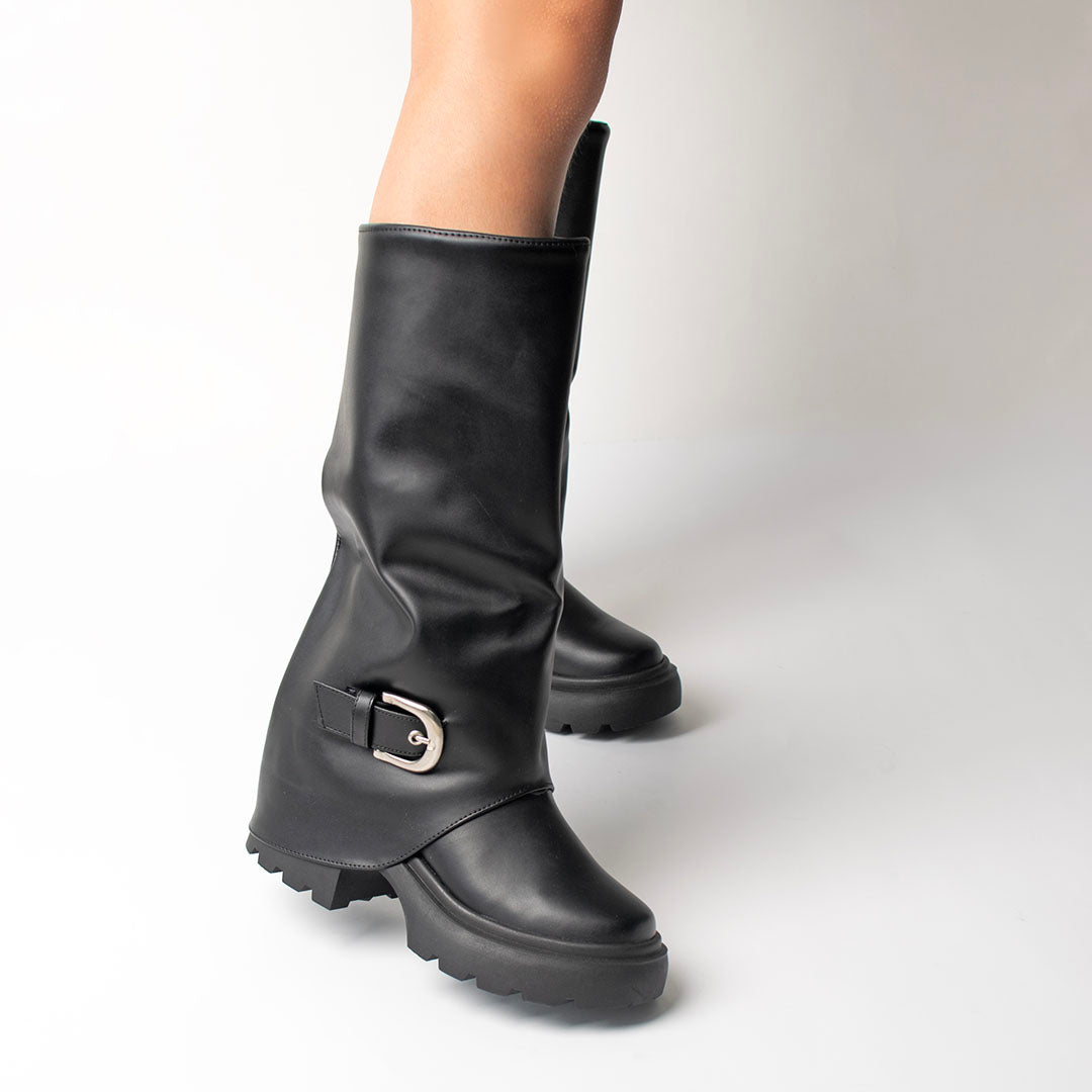 BOOTS 277
