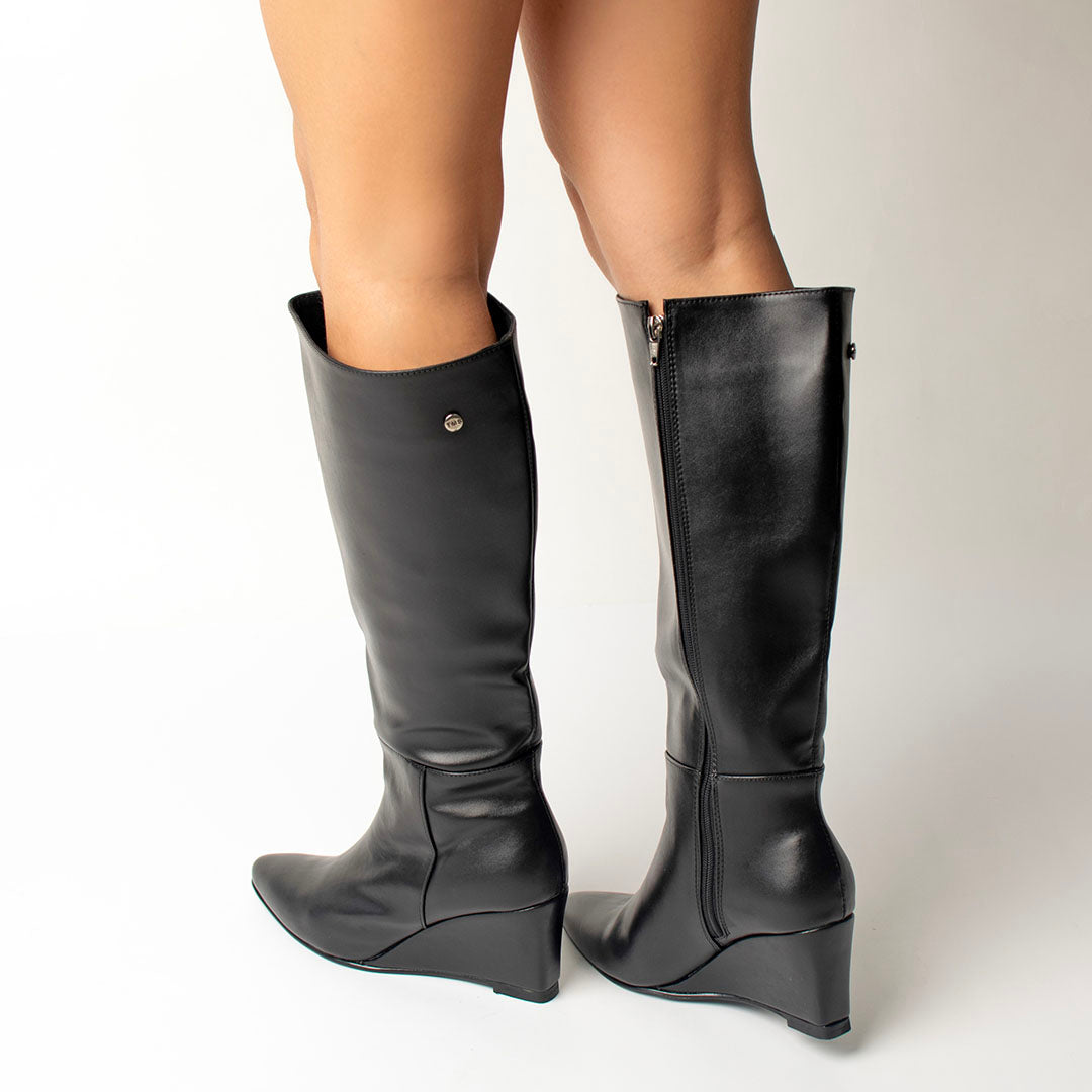 BOOTS 1202