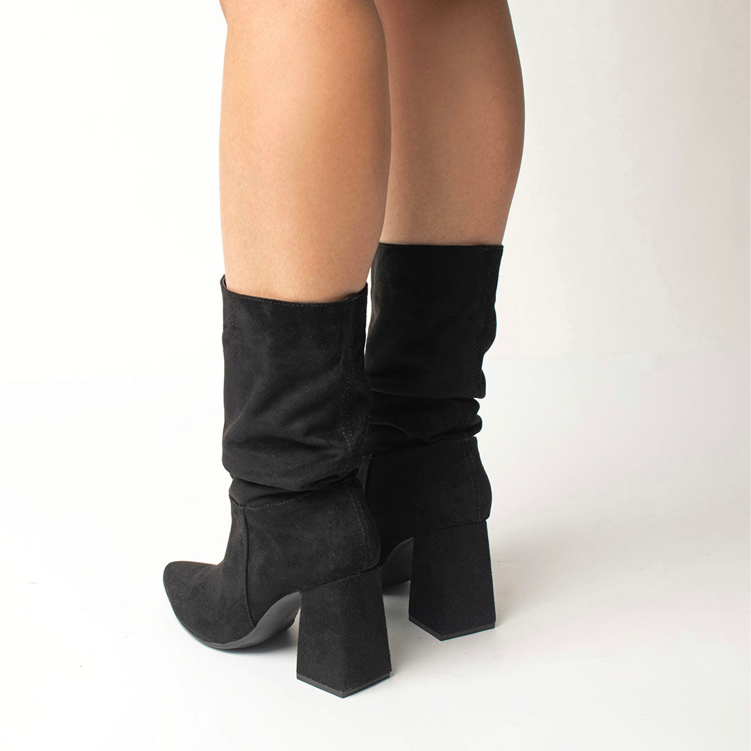 BOOTS 1098