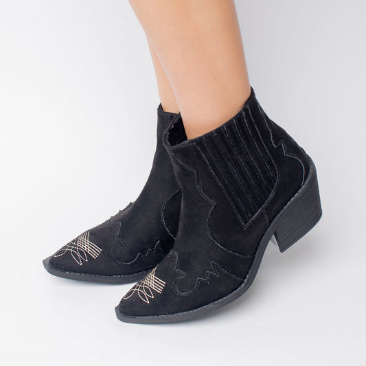 BOOTS 1125