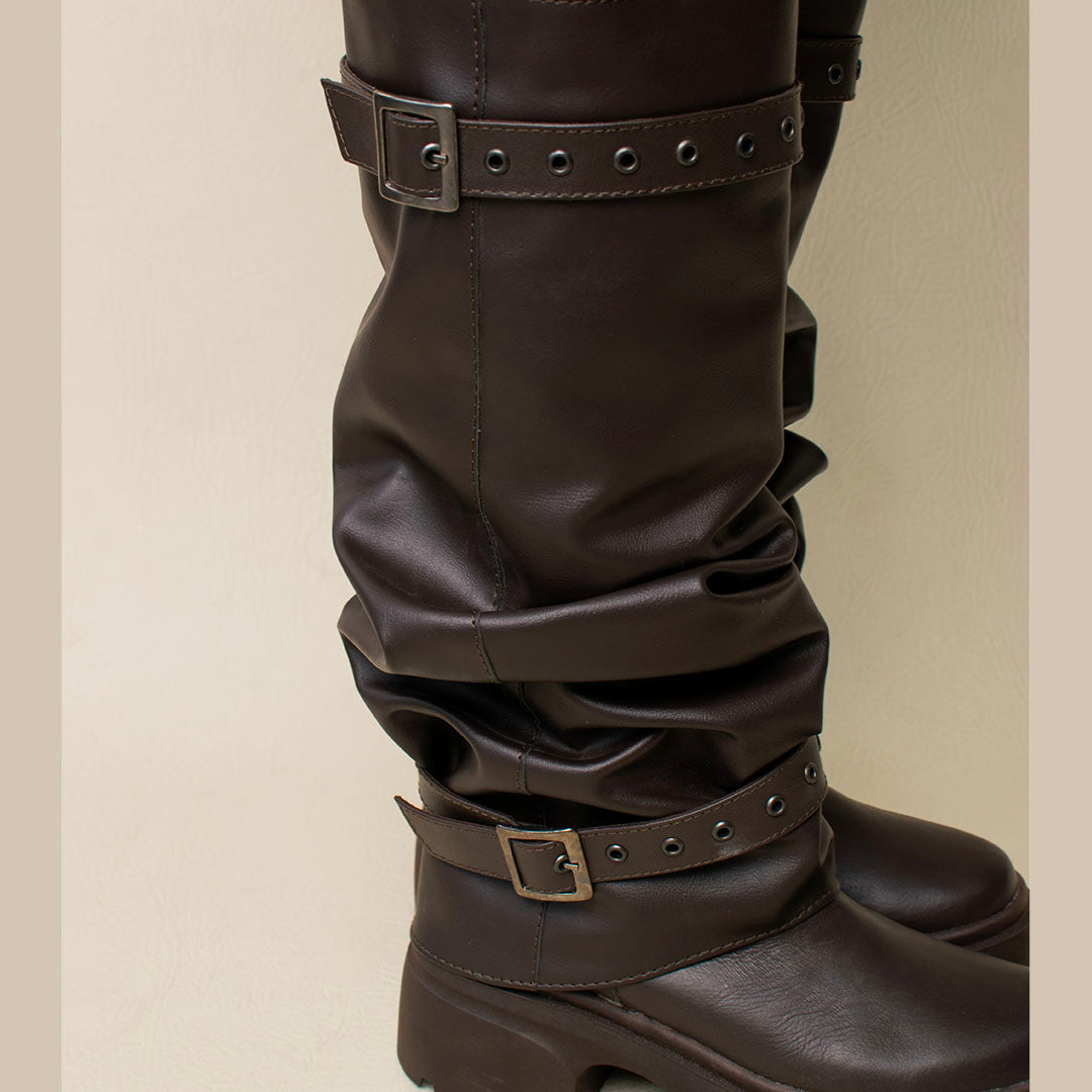 BOOTS 1252