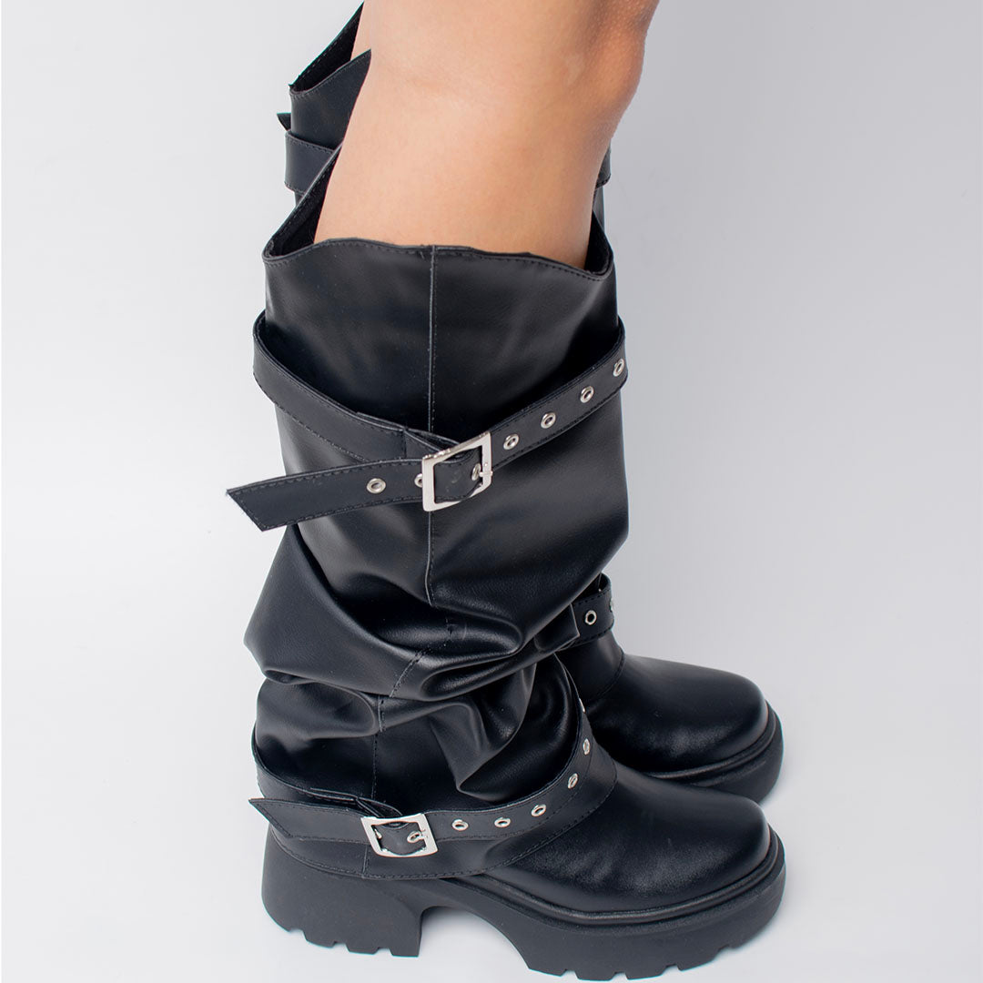 BOOTS 1252