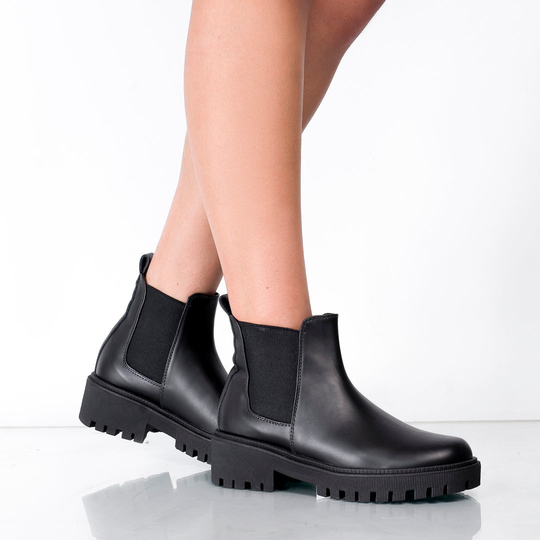 BOOTS 1043